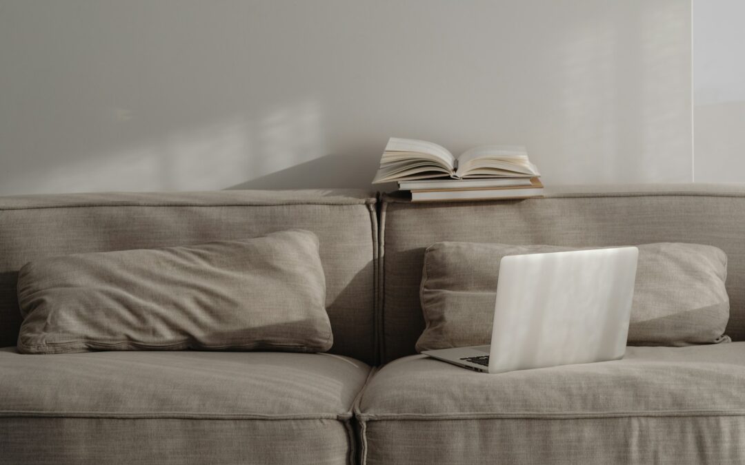 Expert Upholstery Cleaning Tips for a Beautiful and Clean Home