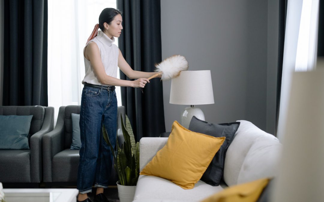 4 Benefits of Hiring Professional Furniture Cleaners in Toronto